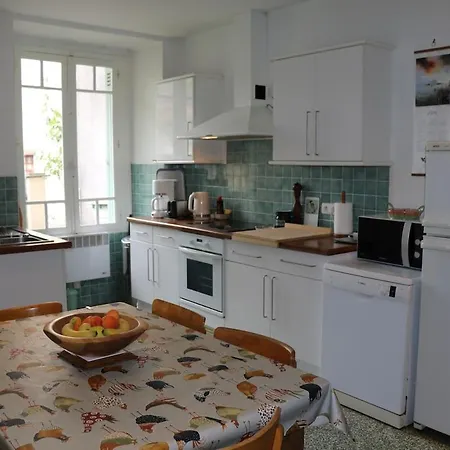 Maison Ancienne En Perigord, 10 Personnes