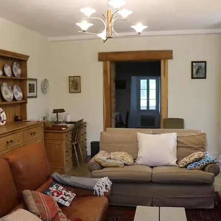 Maison Ancienne En Perigord, 10 Personnes *