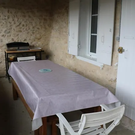 Maison Ancienne En Perigord, 10 Personnes Casa de Férias