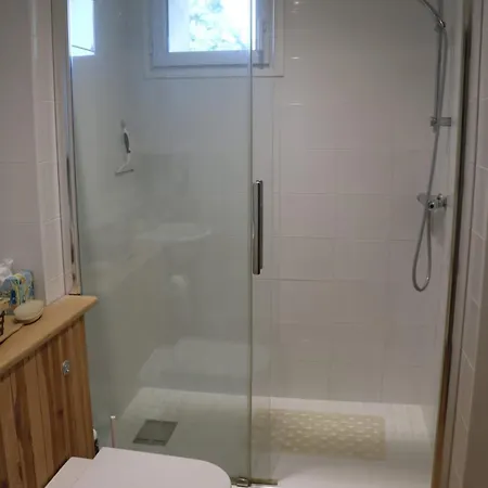 Maison Ancienne En Perigord, 10 Personnes * Milhac-de-Nontron