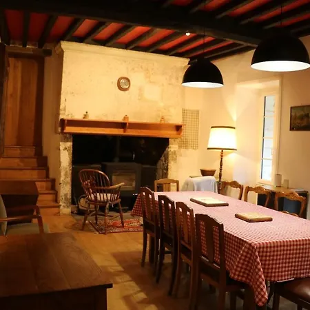 Maison Ancienne En Perigord, 10 Personnes Casa de Férias