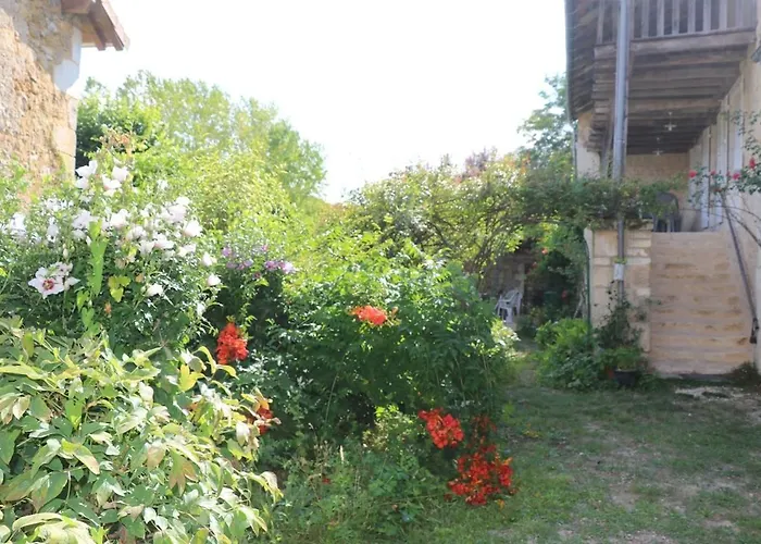 Maison Ancienne En Perigord, 10 Personnes 度假居 Milhac-de-Nontron