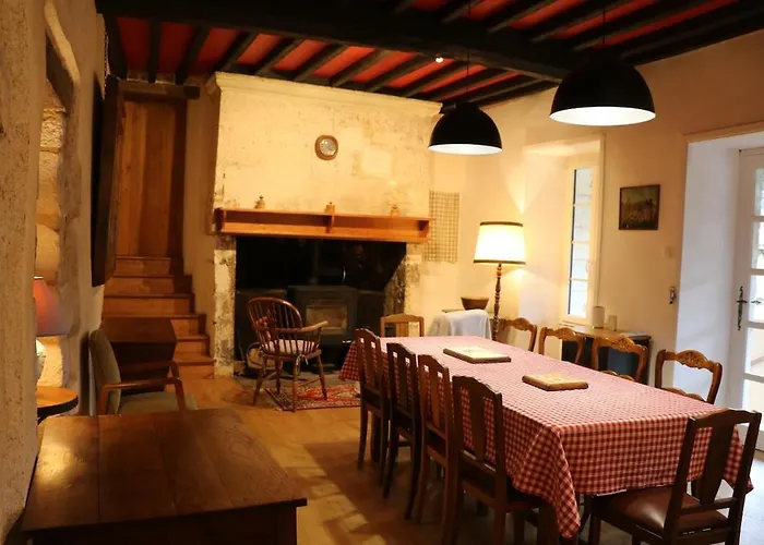 Maison Ancienne En Perigord, 10 Personnes 度假居